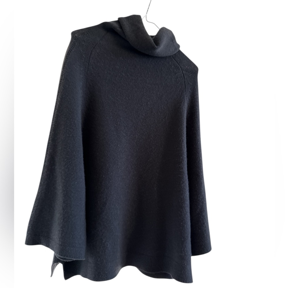 Theory Women's Charcoal Grey Turtleneck Sweater, size M